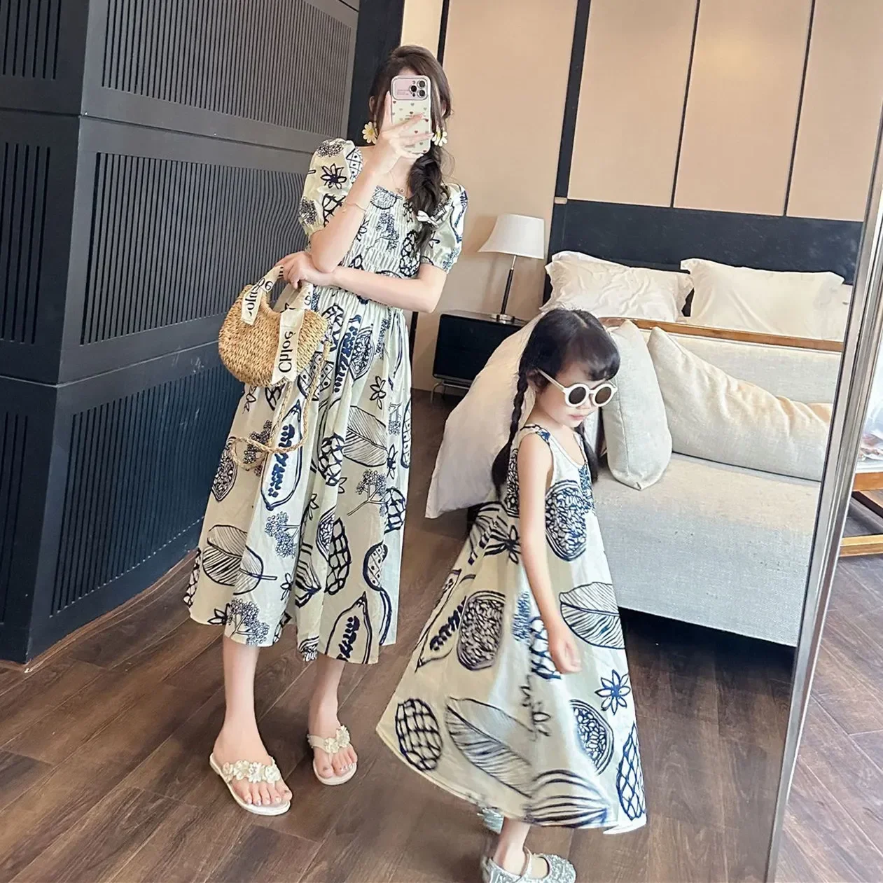 ชุดเดรสสตรีแบบสม็อคสไตล์เกาหลี - Plant Parent Shirt บทวิจารณ์และราคา